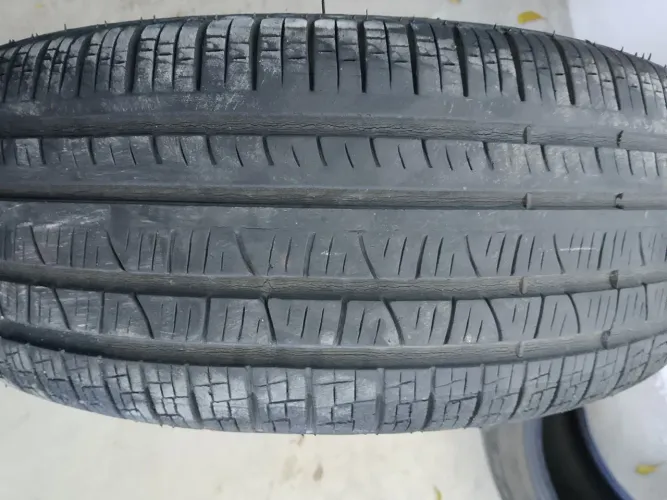 Pneu da new 225/65 R17, usado mais em bom estado