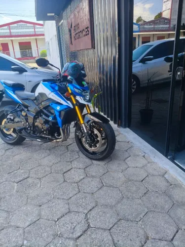 Gsr750 ZA 2016