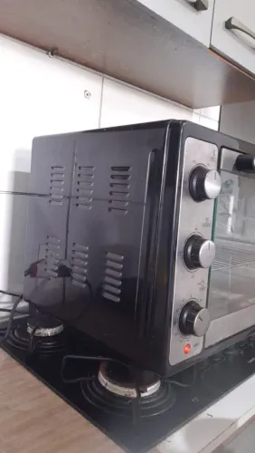 Vende-se forno elétrico 52 l semi-novo