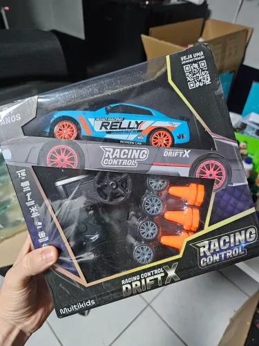 Carrinho de drift 4x4 controle remoto