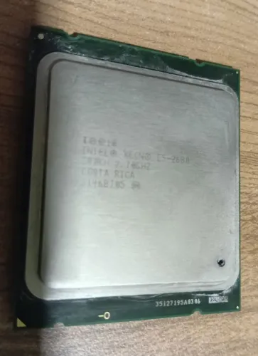 Processador Xeon E5-2680