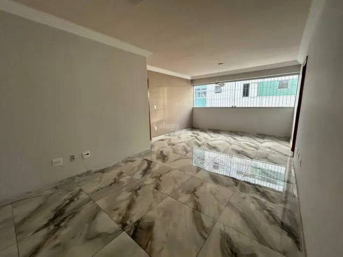 Aluguel: Excelente apartamento de 90,00 m² com 03 quartos, 01 suíte, 02 vagas, B. Nova Suí