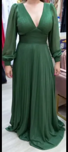Vestido de festa verde oliva tam G