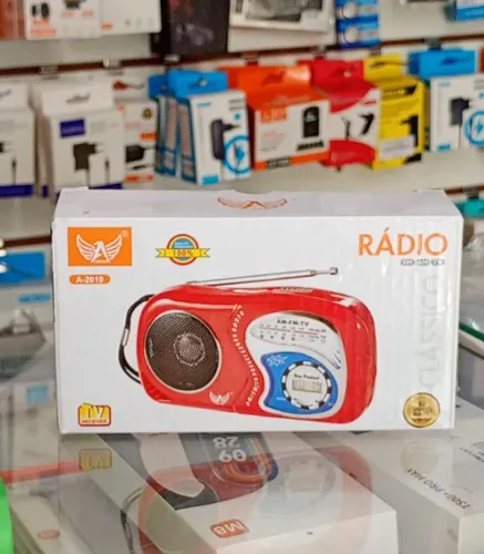 Rádio Portátil Clássico AM/FM/TV Com Relógio Digital - Novo