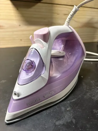 Ferro de Passar a Vapor Philips Walita Roxo DST2020 127V (Semi-novo)