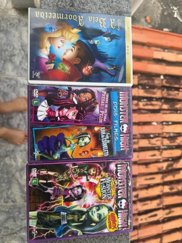 Dvds monster high