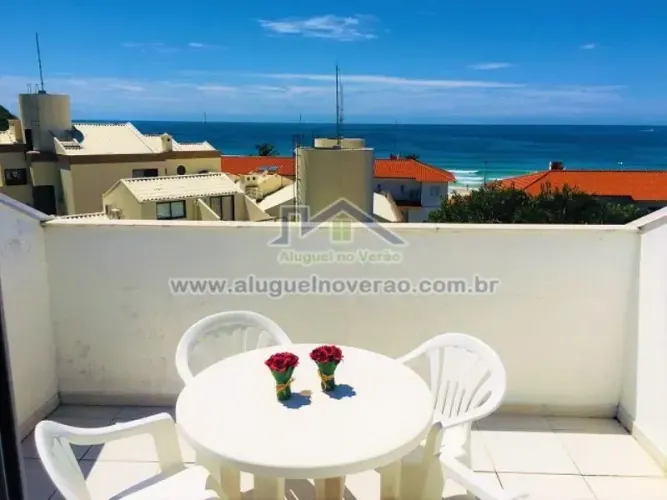 Cobertura a venda, com 3 suítes todas vista para o mar, condomínio Porto da Brava na quadr