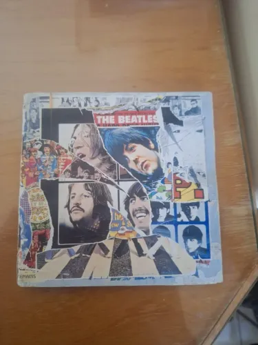 THE BEATLES ENCARTE CD ANTHOLOGY 3