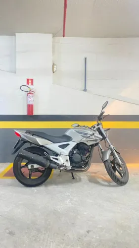 Honda CBX 250 TWISTER personalizada