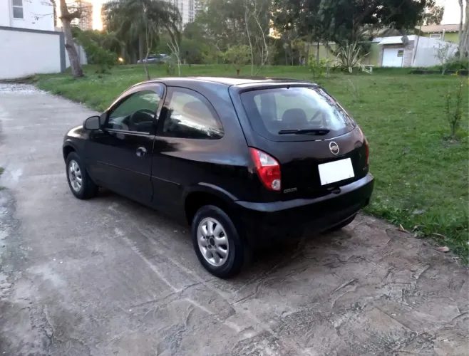 Chevrolet Celta Spirit 1.0 MPFI 8V Flexpower 3P 2011