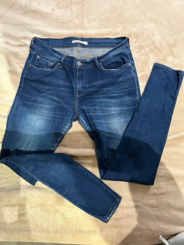 Calça Levis