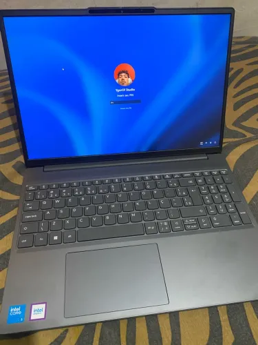 Notebook Lenovo IdealPad Slim 3 15IRU10