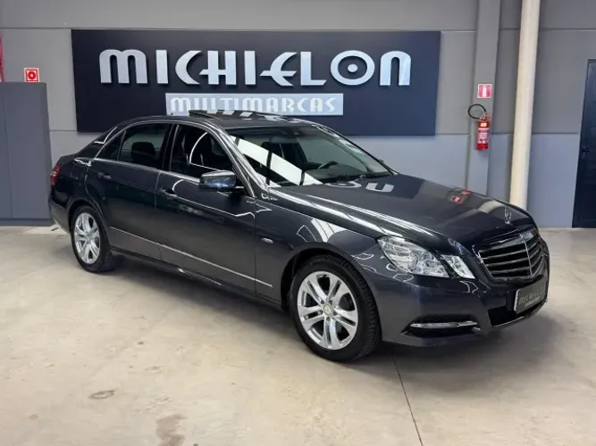 Mercedes-Benz E-250 CGI Avantgarde 1.8 16V 204cv Aut. 2011