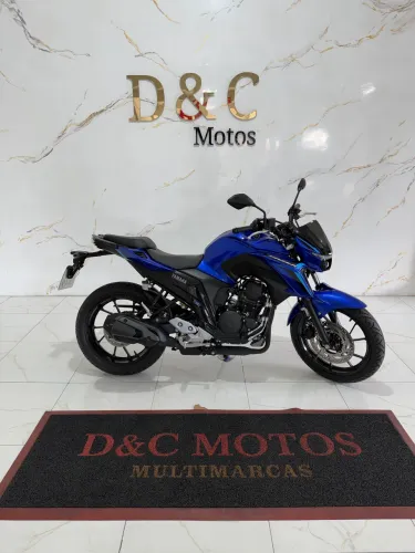 Yamaha Fazer 250 ABS 2024/2025 Com apenas 79KM Rodados 