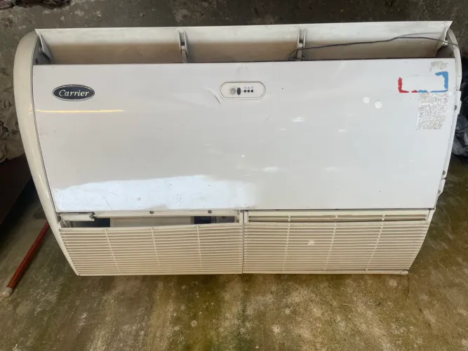 Ar Condicionado Split piso Teto Convencional Carrier 24000 Btus
