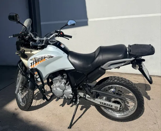 YAMAHA TÉNÉRÉ XTZ 250