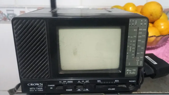 Vendo radio e TV 1980