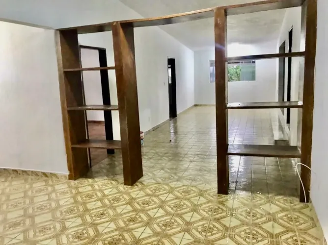 Alugo casa na Mangabeiras