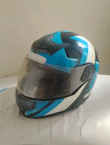 Capacete