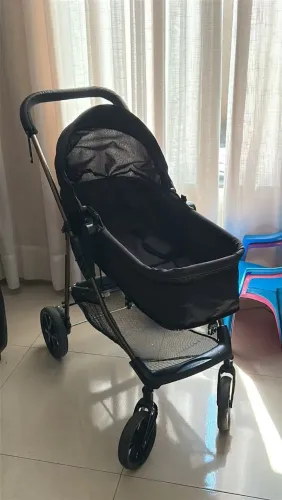 Carrinho bebê Moisés