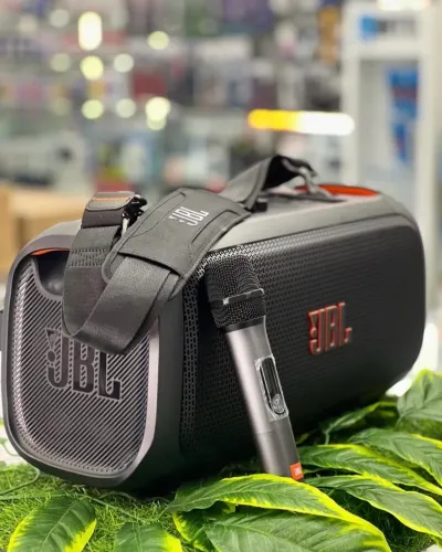 JBL PartyBox On-The-Go