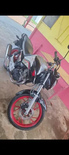 Vendo moto em dias