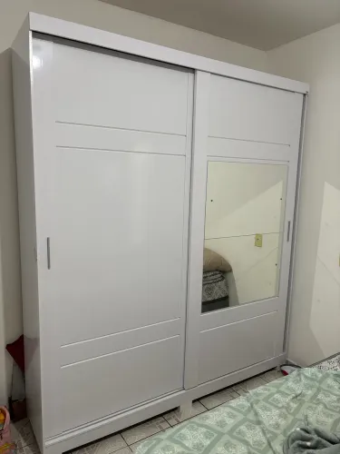 Guarda roupa 