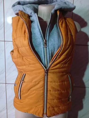 Colete mostarda Polo wear