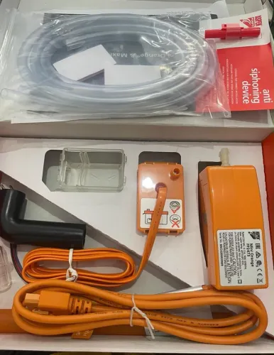 BOMBA DE DRENO MINI ORANGE E PLACA UNIVERSAL