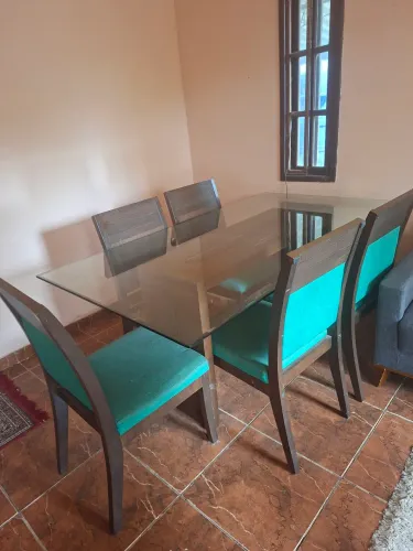 Mesa de jantar 6 cadeiras antiga