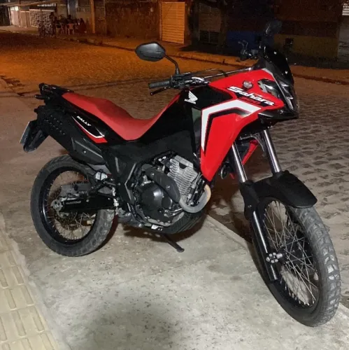 Sahara 300 rally vermelha 