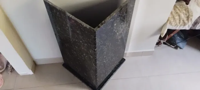 Mesa de granito verde (ubatuba)