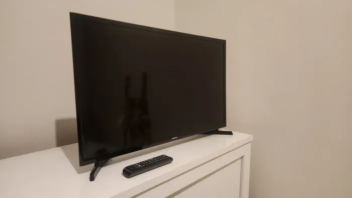 Smart TV Samsung 32 polegadas - UN32J4300AG