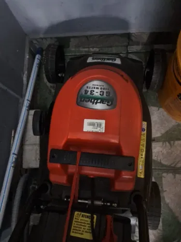 Cortador de grama elétrico