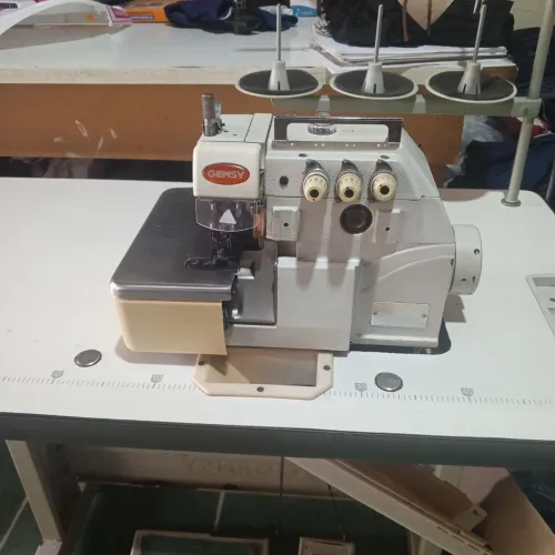 Vendo máquina de costura overloque direct drive