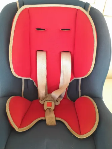 Cadeirinha pra carro infantil