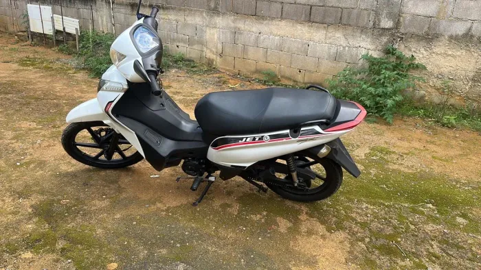 Moto JET 2022