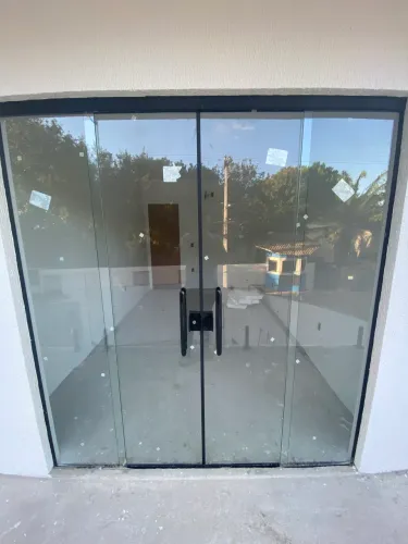 Porta de vidro temperado