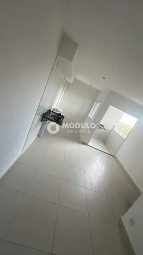 Apartamento disponível para locação no bairro Novo Mundo.