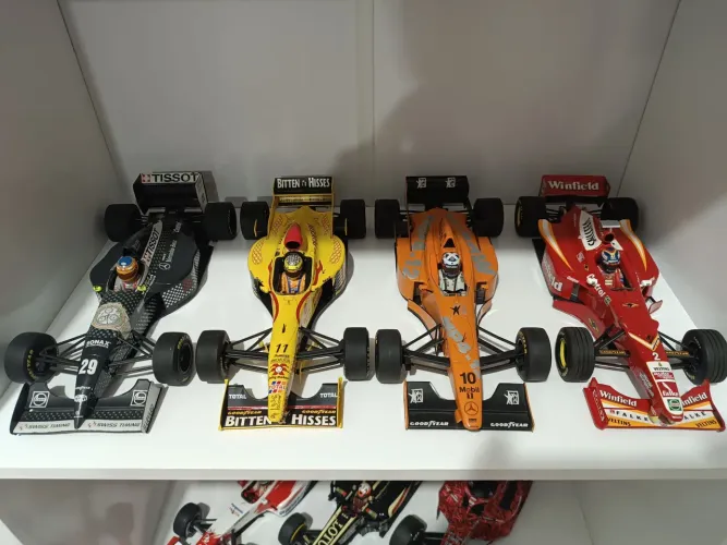 MINIATURA F1 RARIDADES 1:18