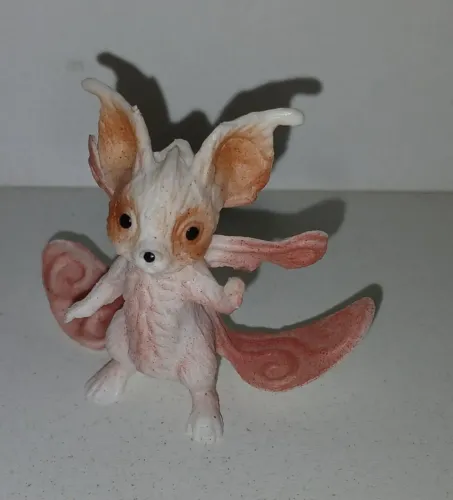 BONECO MINIATURA CRIATURA MISTICA MAGICA MONSTRO MÍTICO MAGICO MISTICO RATO FADA