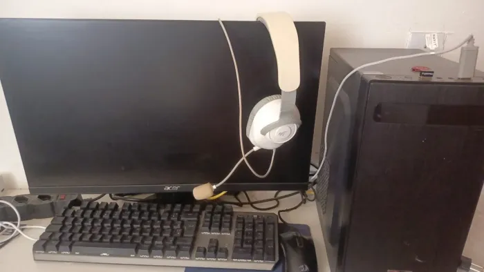 Computador completo com monitor Acer novo + teclado LED