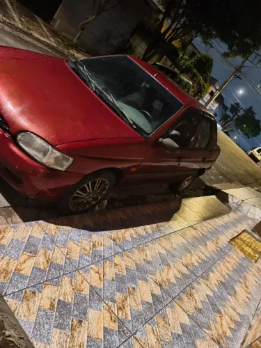 Ford Escort GL 1.8i 16V 4P 1998