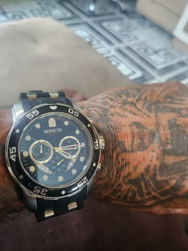 Relogio invicta