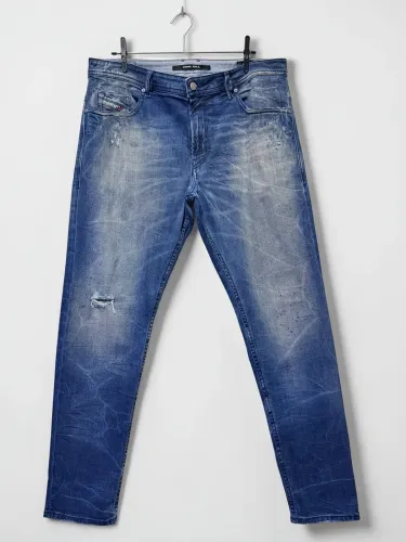 Calça jeans Diesel original Made in Italy modelo Thommer 46/48