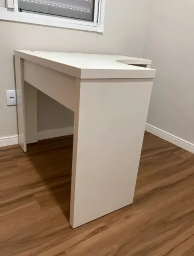Mesa escritório de canto