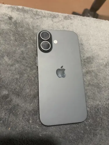 iPhone 17 256azul na garantia - conector com oxidação e deve acionar garantia (até deze)