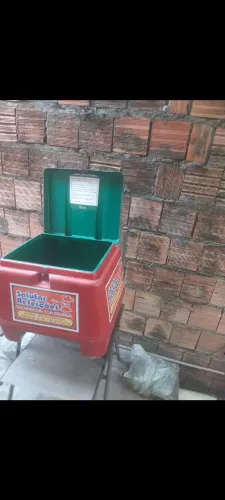 Caixa de entrega de moto