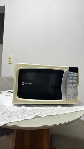 Microondas Electrolux MTD30 - 20L