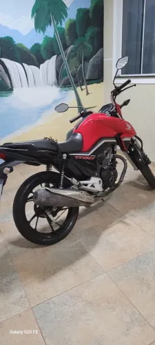 ? Titan 160 ? Moto Muito Conservada, Vale a Pena Conferir!unico dono.